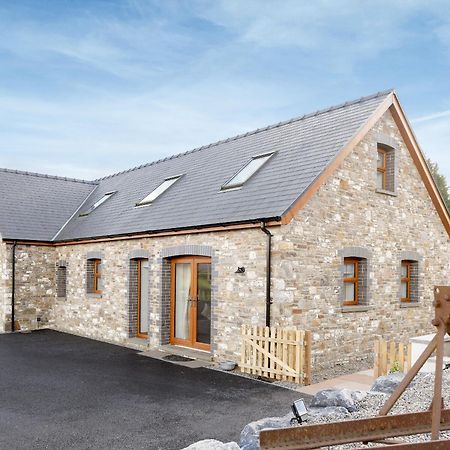 Y Beudy Bach Villa Pont-y-Berem Екстериор снимка